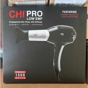 Chi Profesional Ceramic Ionic Hairdryer with Diffuser & Nozel. 1500W 🤌🏽